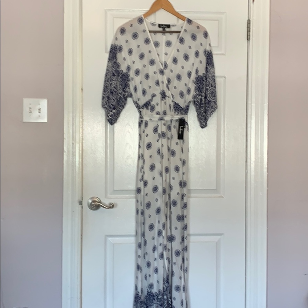 Lulus’s — White & Navy Boho Greecian Maxi Dress